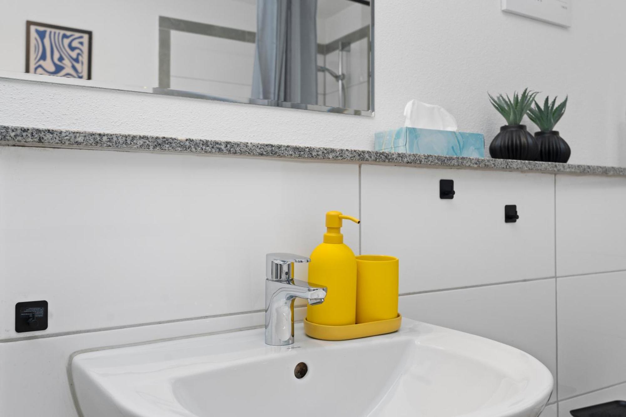 Seeschilf Apartments In FDH Quarto foto